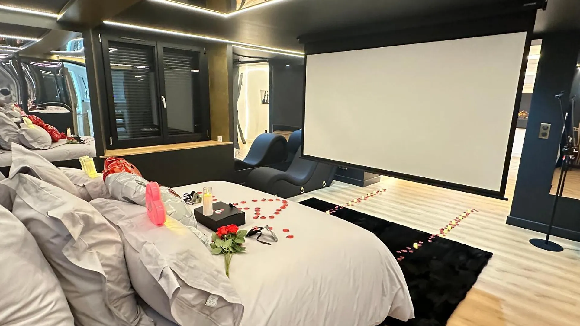 Eden De Roques Bed & Breakfast Castres  4*, Castres (Tarn) France